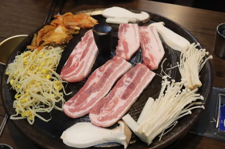 [경기 광명] 왕목살연탄구이 이미지
