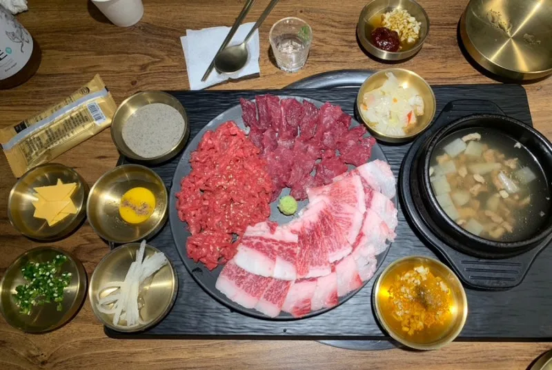 [서울 강남][릴스] 육회더잡수소 논현점 이미지