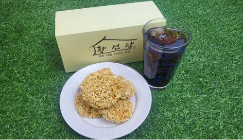 [황선당][구매평] 황선당 라면강정 오리지널 300g 라면땅 수제강정 옛날과자종류 오꼬시 이미지