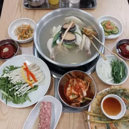 [서울 종로][릴스] 한민국 닭한마리 이미지