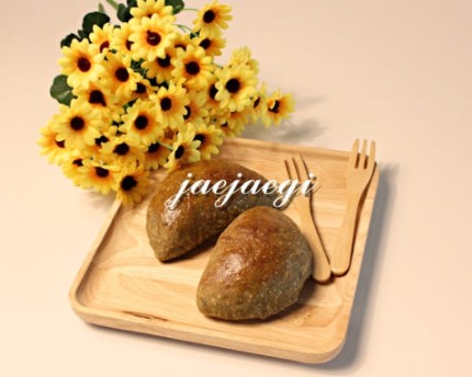 [재재기제빵소] 통밀쑥단팥빵  이미지