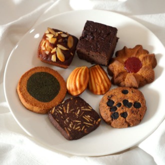 [구름섬 베이커리] 저당 저탄 수제 디저트 세트