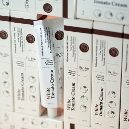 [하얀 토마토] 톤업 미백 이중 기능성 크림