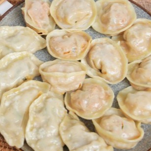 [홍천중앙시장 혜숙이네] 수제 김치만두