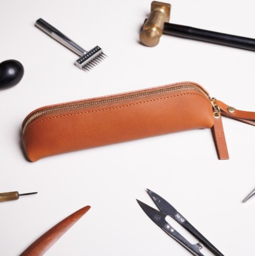 [아스툴라] 슬림 가죽 필통