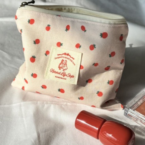 [하루보]누빔 폭닥 메이크업 파우치