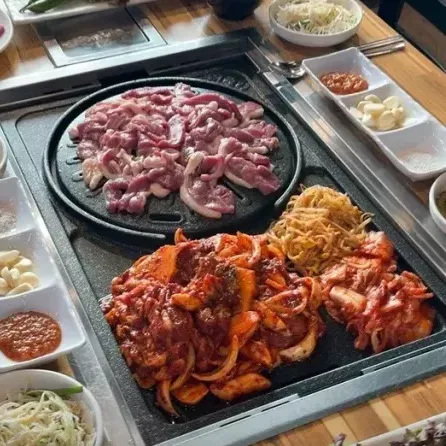 토기장이 오리&삼겹살 전문점