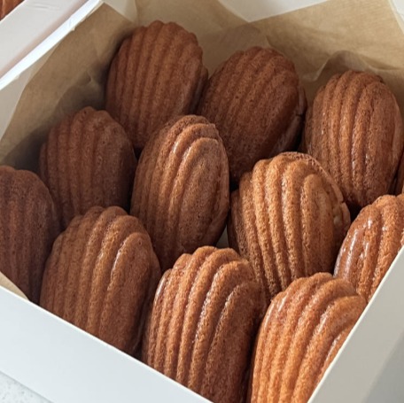 [에이에이에이베이크샵(A.A.A bakeshop)] 비건 쌀마들렌
